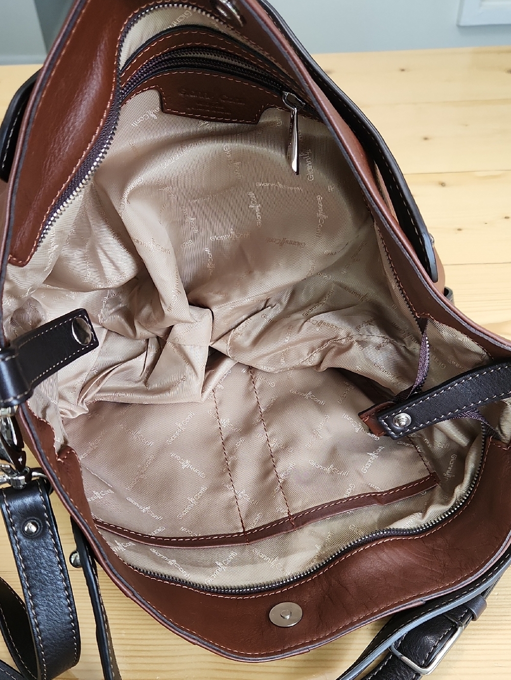 Gianni Conti Soft Italian Leather Crossbody Bag Hobo Satchel - Picture 14 of 17